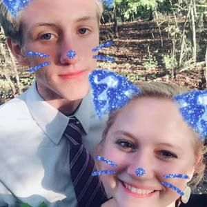 Meet your Posher, Kim